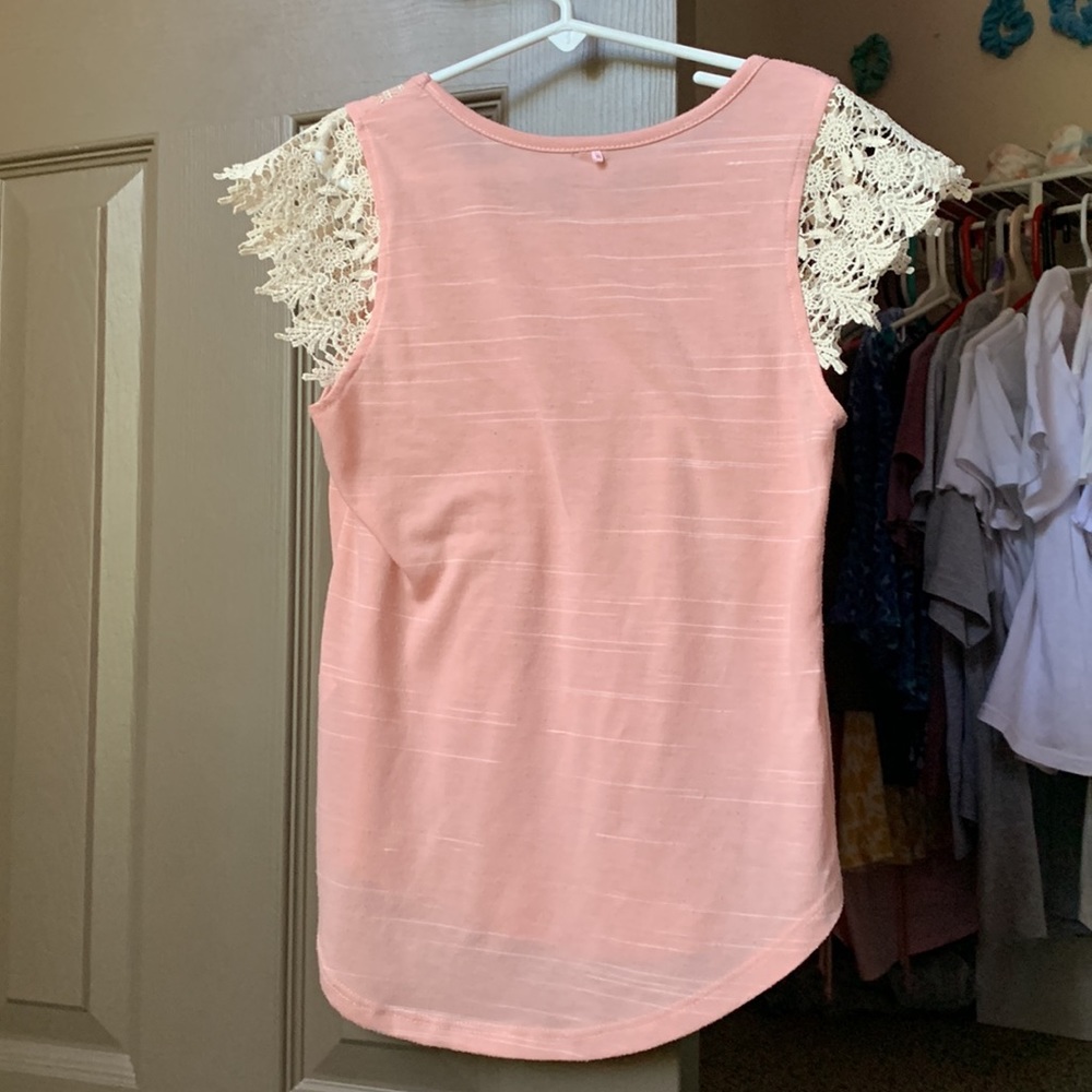 Beauties Preppy Frilled Top - Picture 5 of 5